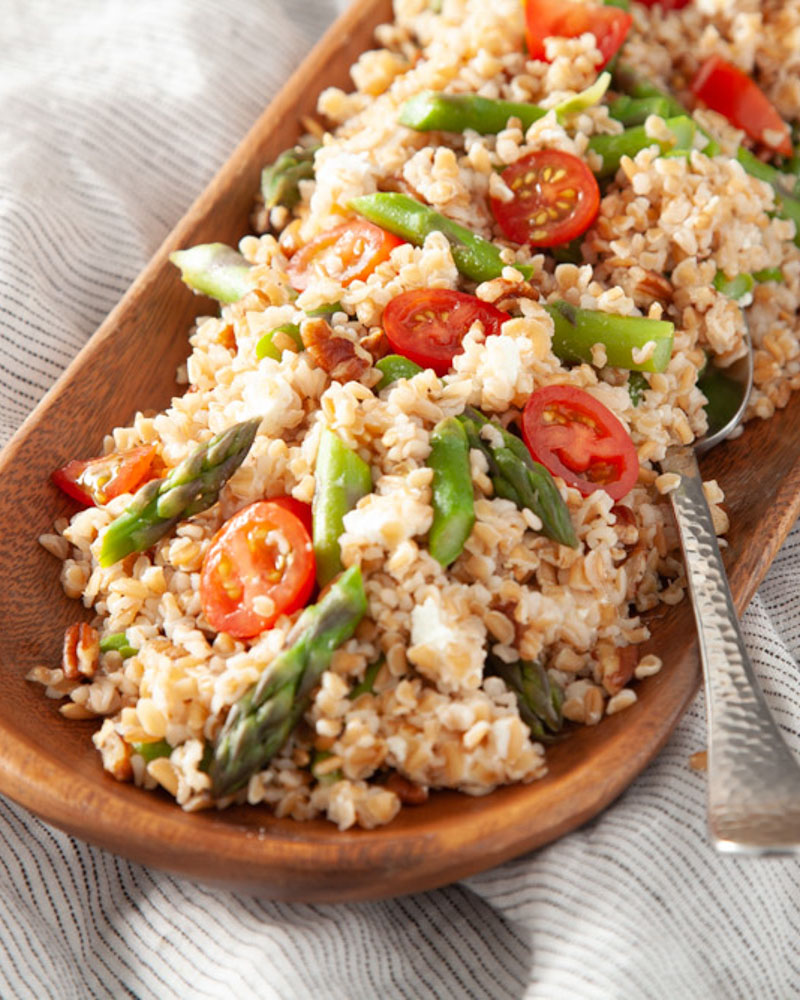 farro, asparagus, and goat cheese salad