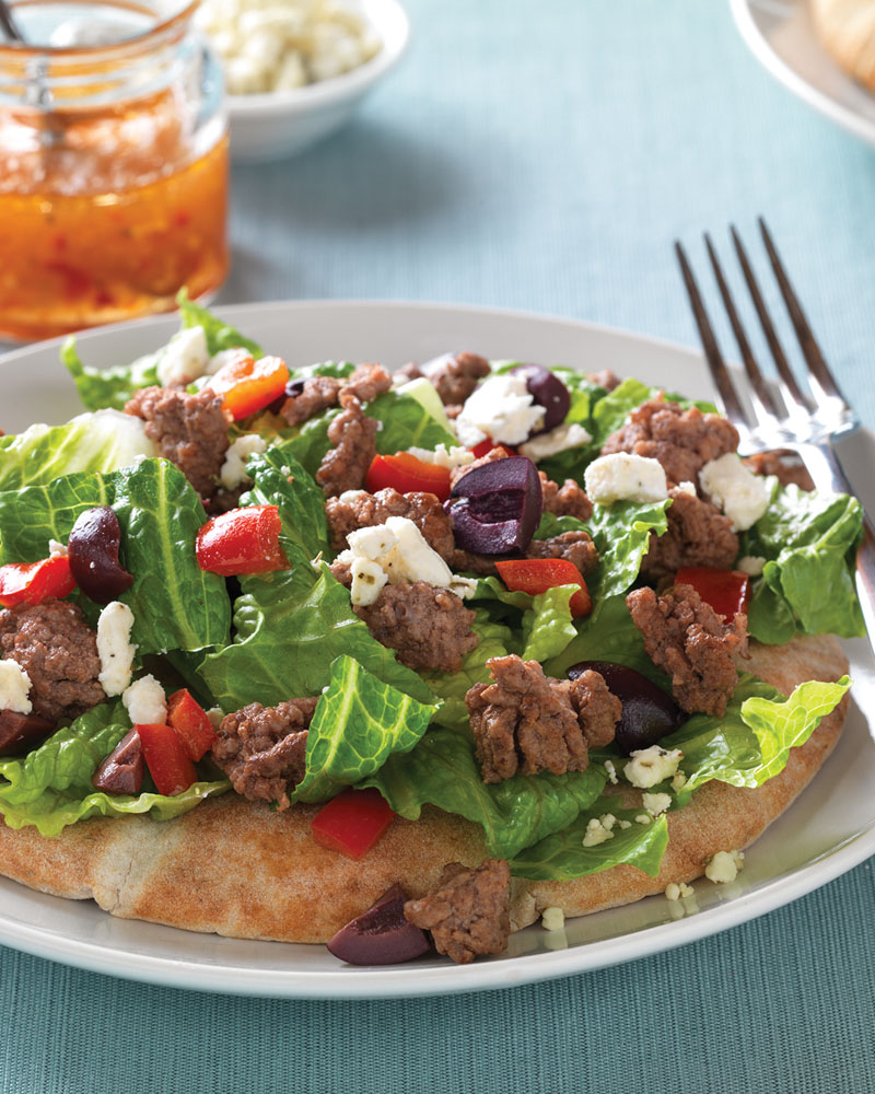 mediterranean beef and romaine pita