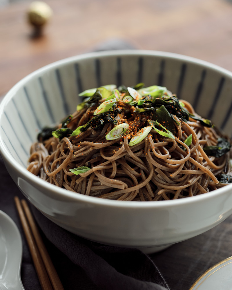 toshikoshi soba (new year's eve buckwheat noodles)