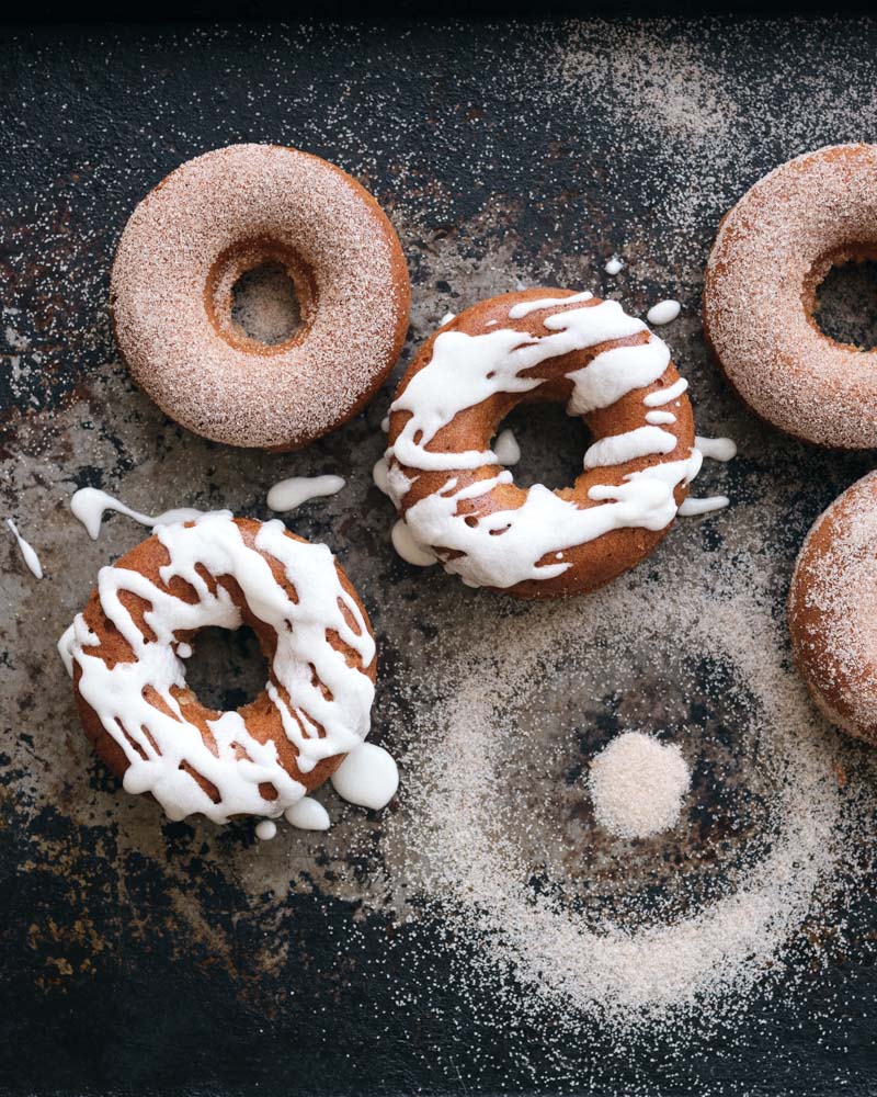 baked apple cider donuts