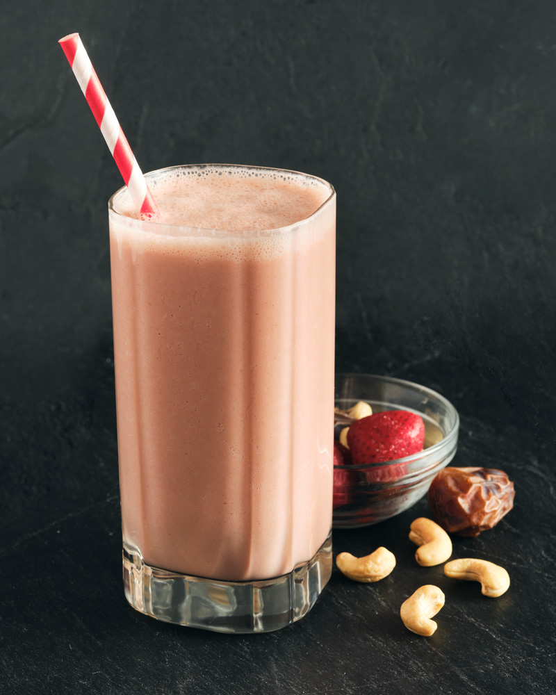 strawberry cashew apple smoothie