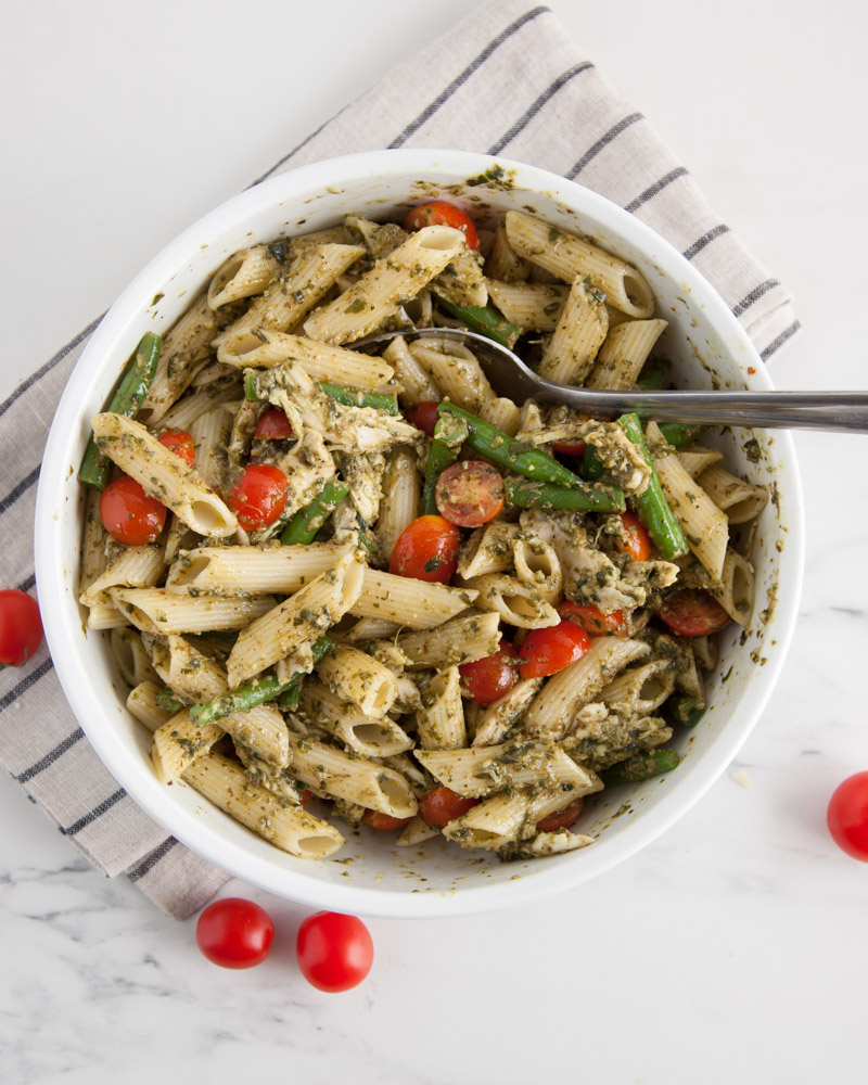 pesto pasta with chicken and green beans