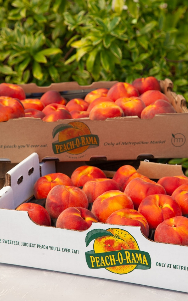 Peaches in box