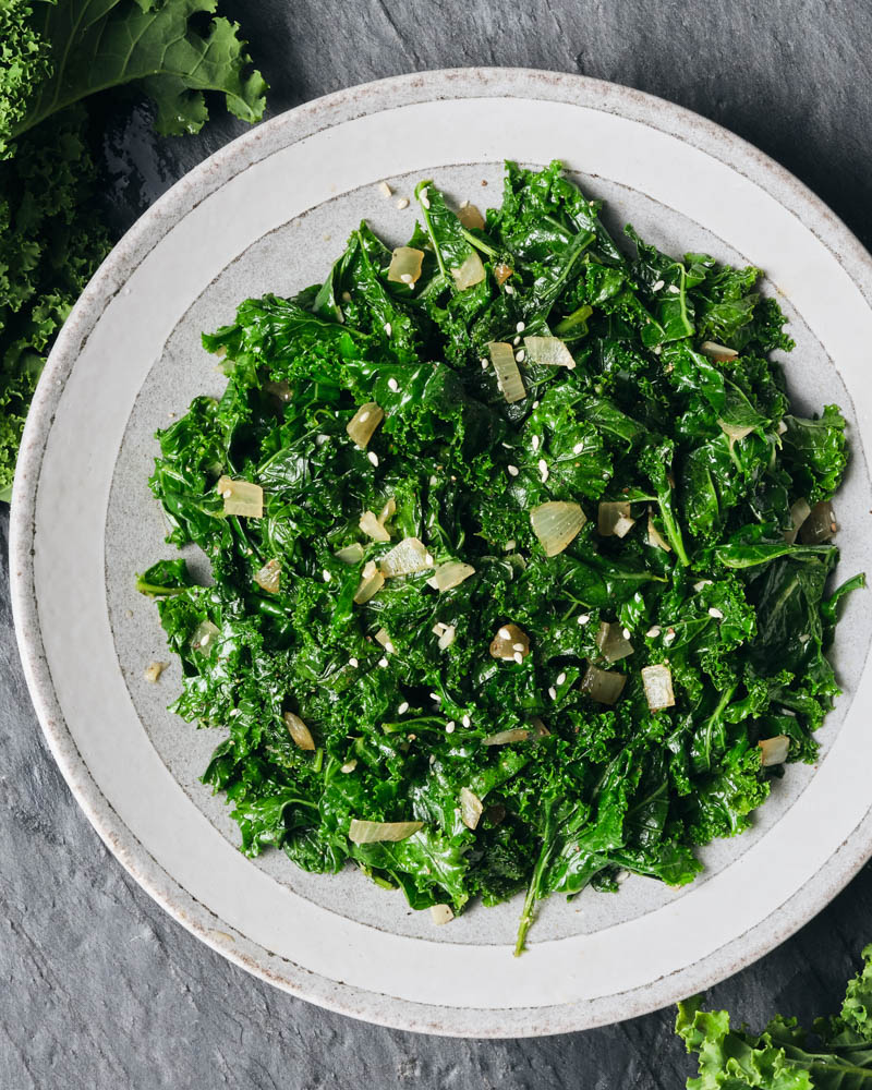 sautéed kale with garlic and onion