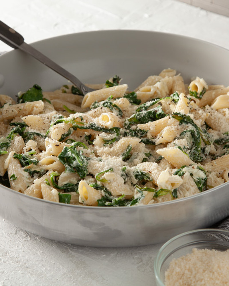greens and goat cheese pasta