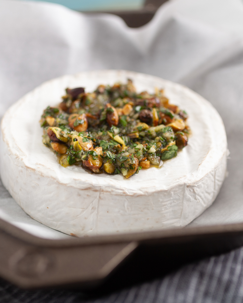 baked brie with nuts and herbs