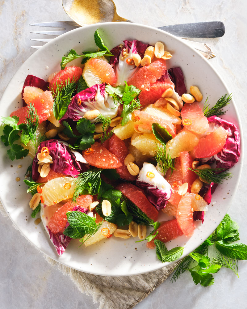 grapefruit salad with chile and peanuts