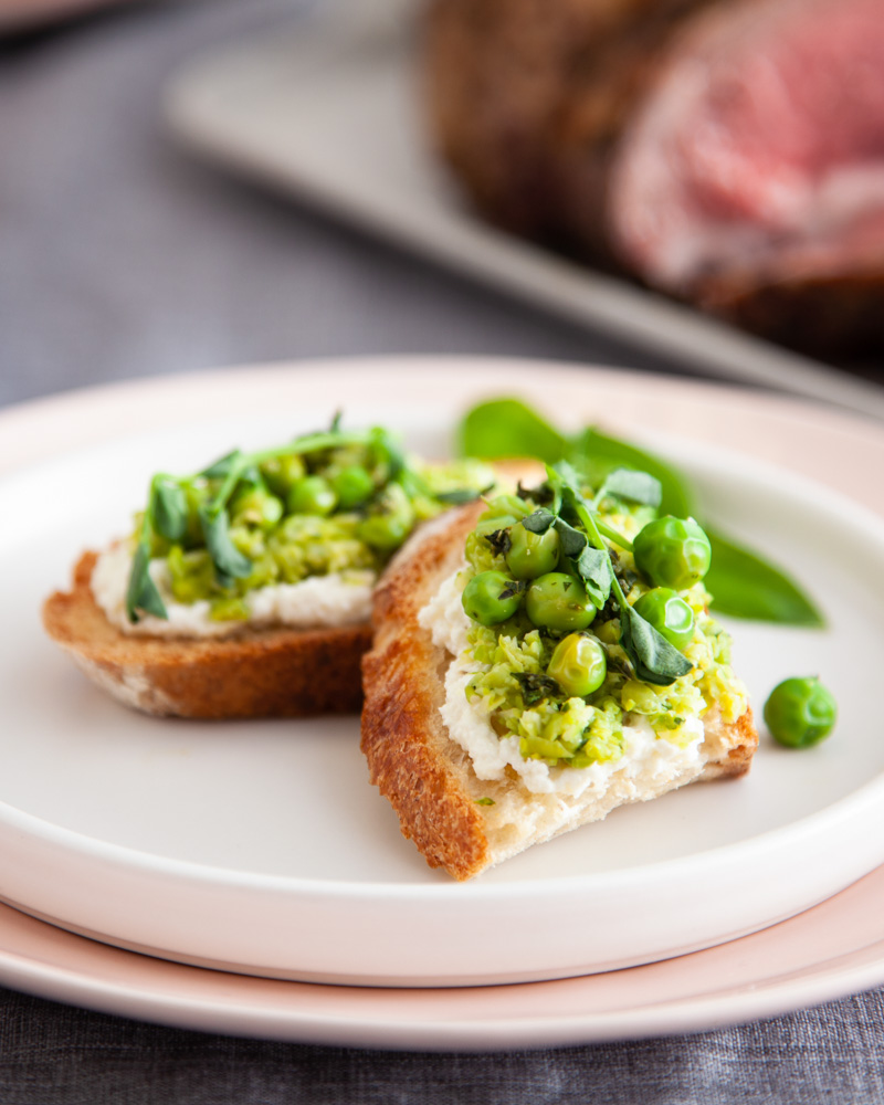 english pea and ricotta crostini