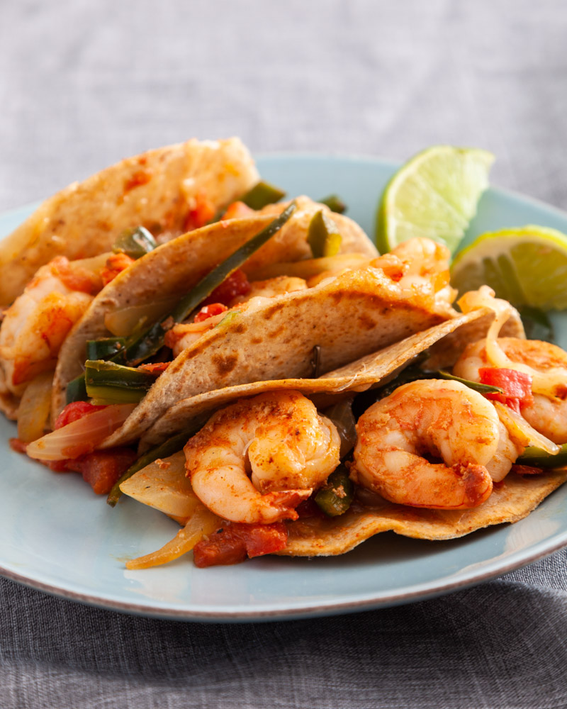 tacos gobernador (shrimp and cheese tacos)
