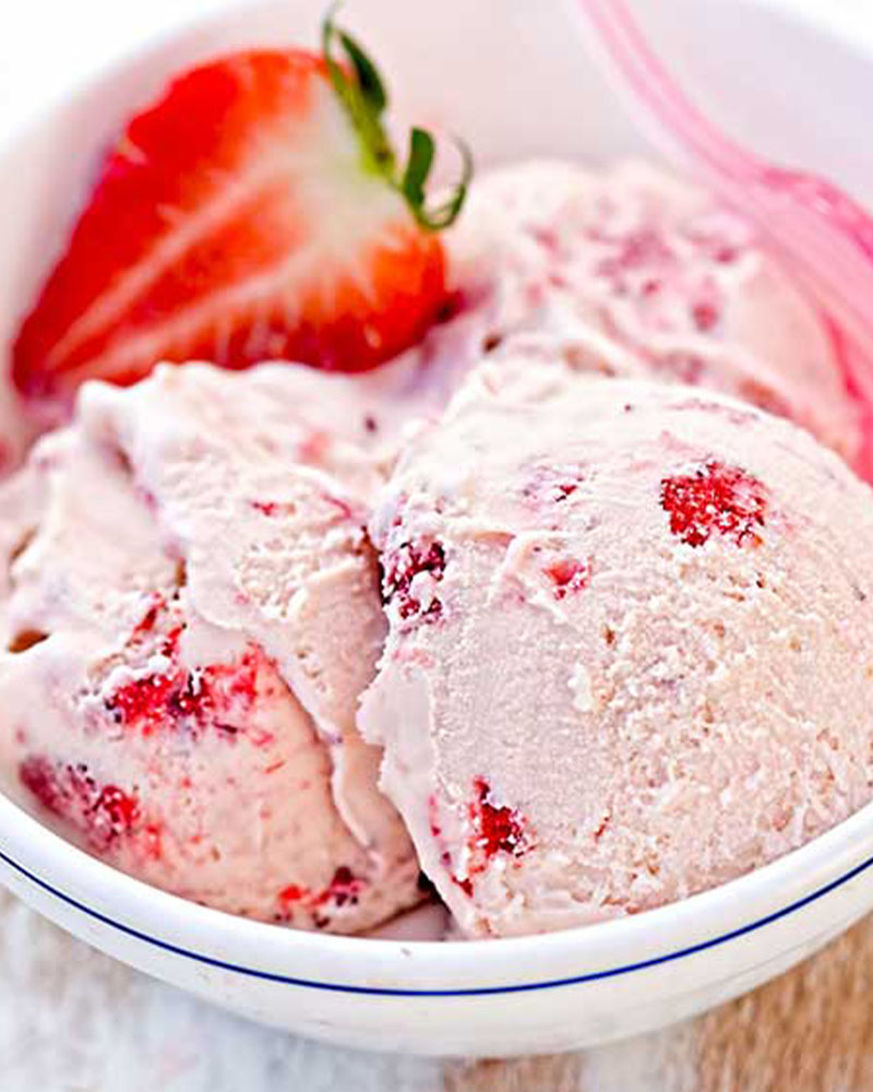 fresh strawberry ice cream