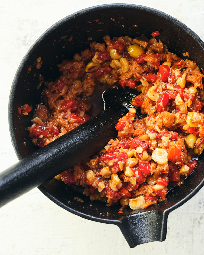 hazelnut romesco salsa