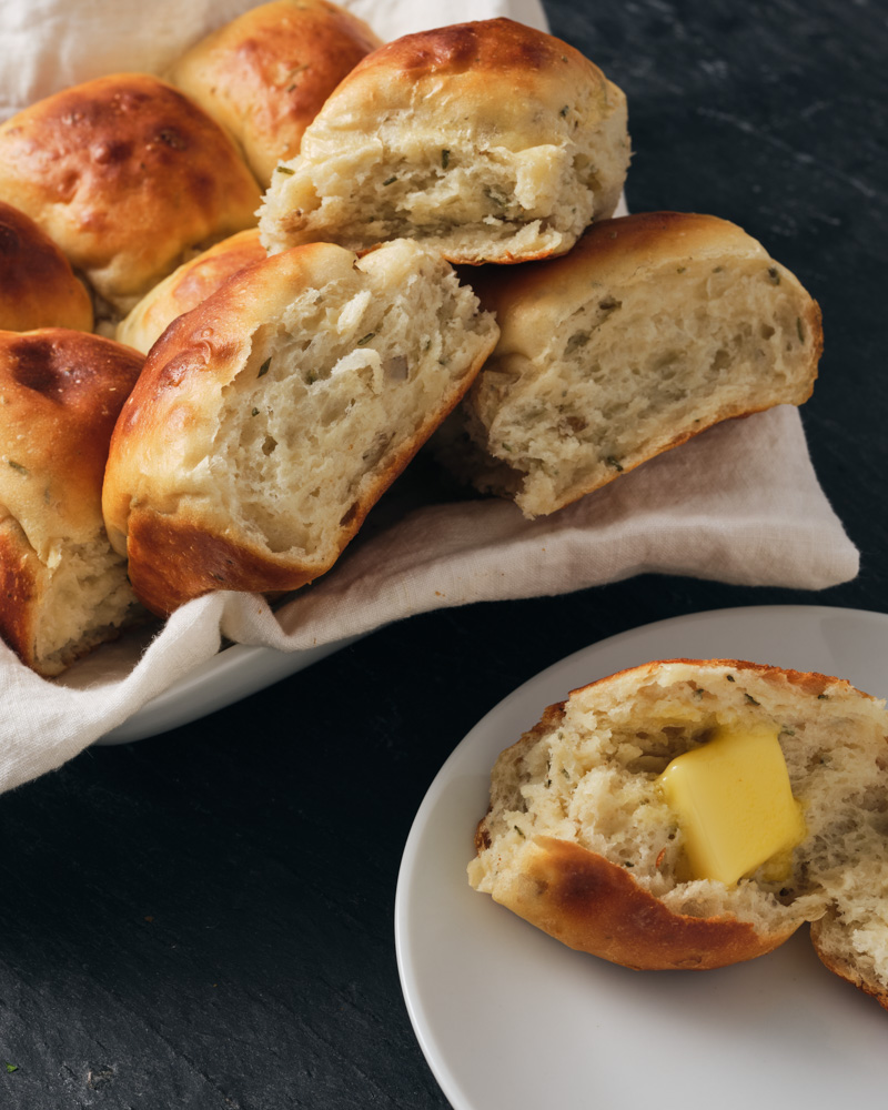 rustic potato dinner rolls