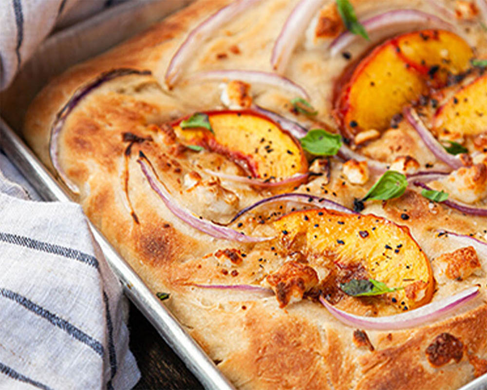 peach pizza