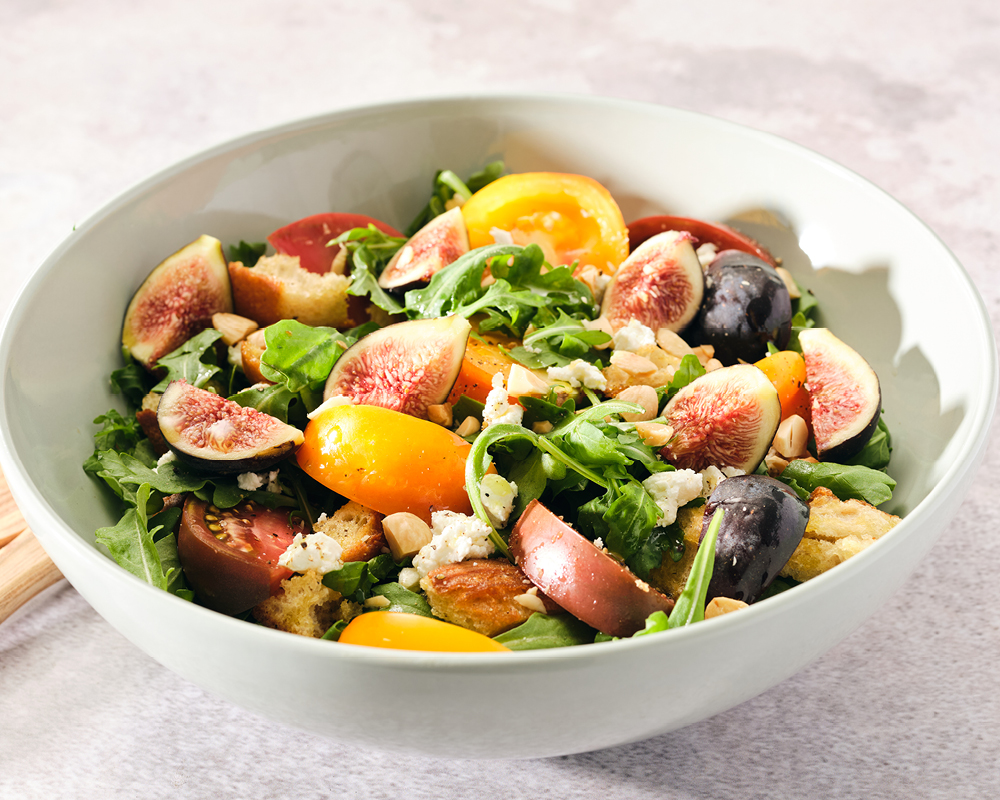 Fresh fig and heirloom tomato salad