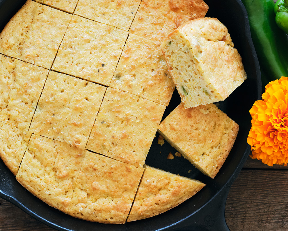 Hatch chile cornbread