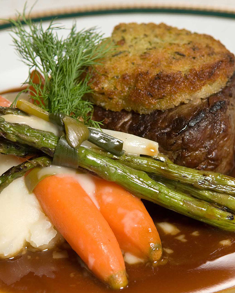 Horseradish-Crusted Beef Tenderloin